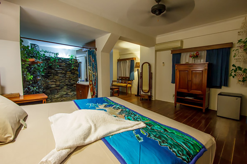 Deluxe Ocean View Room